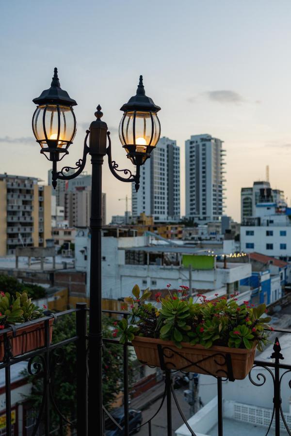 Hotel Boutique Adaz ซันตามาร์ตา ภายนอก รูปภาพ