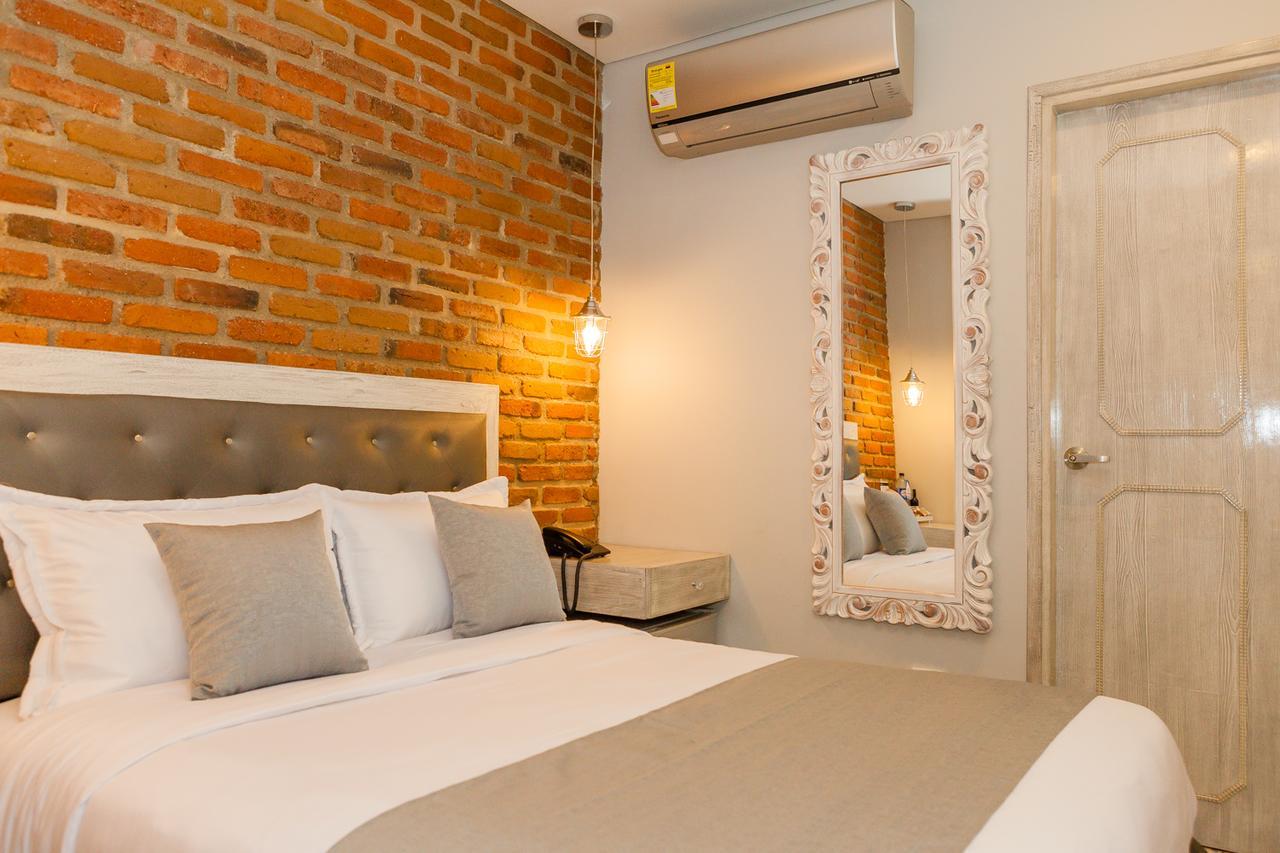 Hotel Boutique Adaz ซันตามาร์ตา ภายนอก รูปภาพ