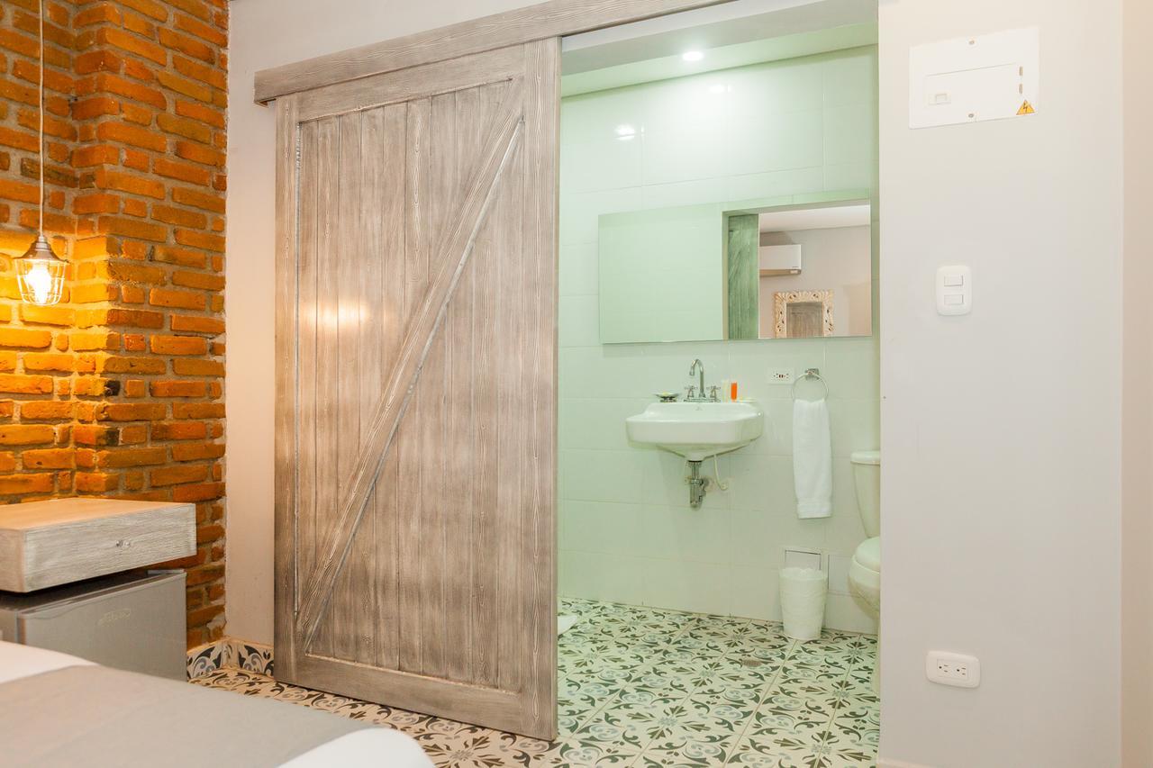 Hotel Boutique Adaz ซันตามาร์ตา ภายนอก รูปภาพ