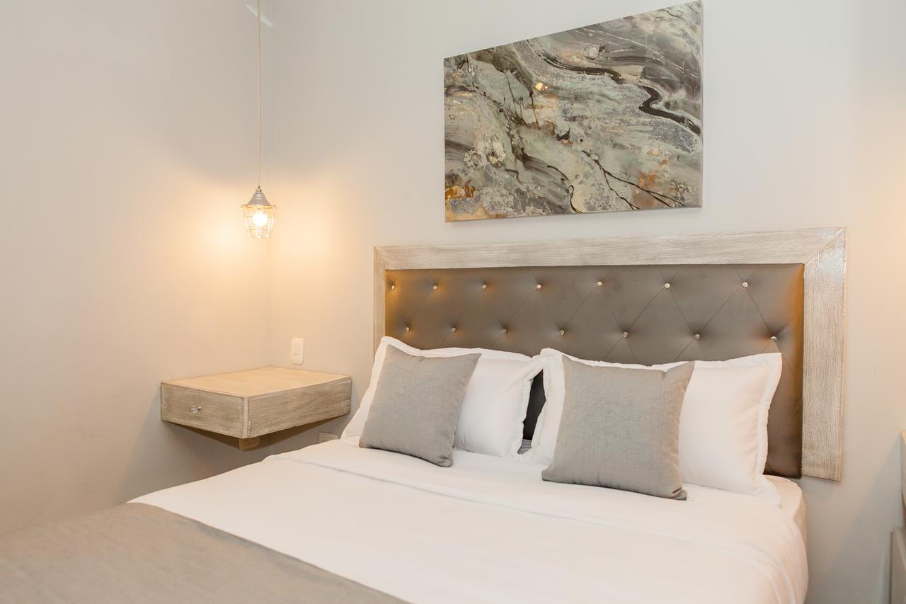 Hotel Boutique Adaz ซันตามาร์ตา ภายนอก รูปภาพ